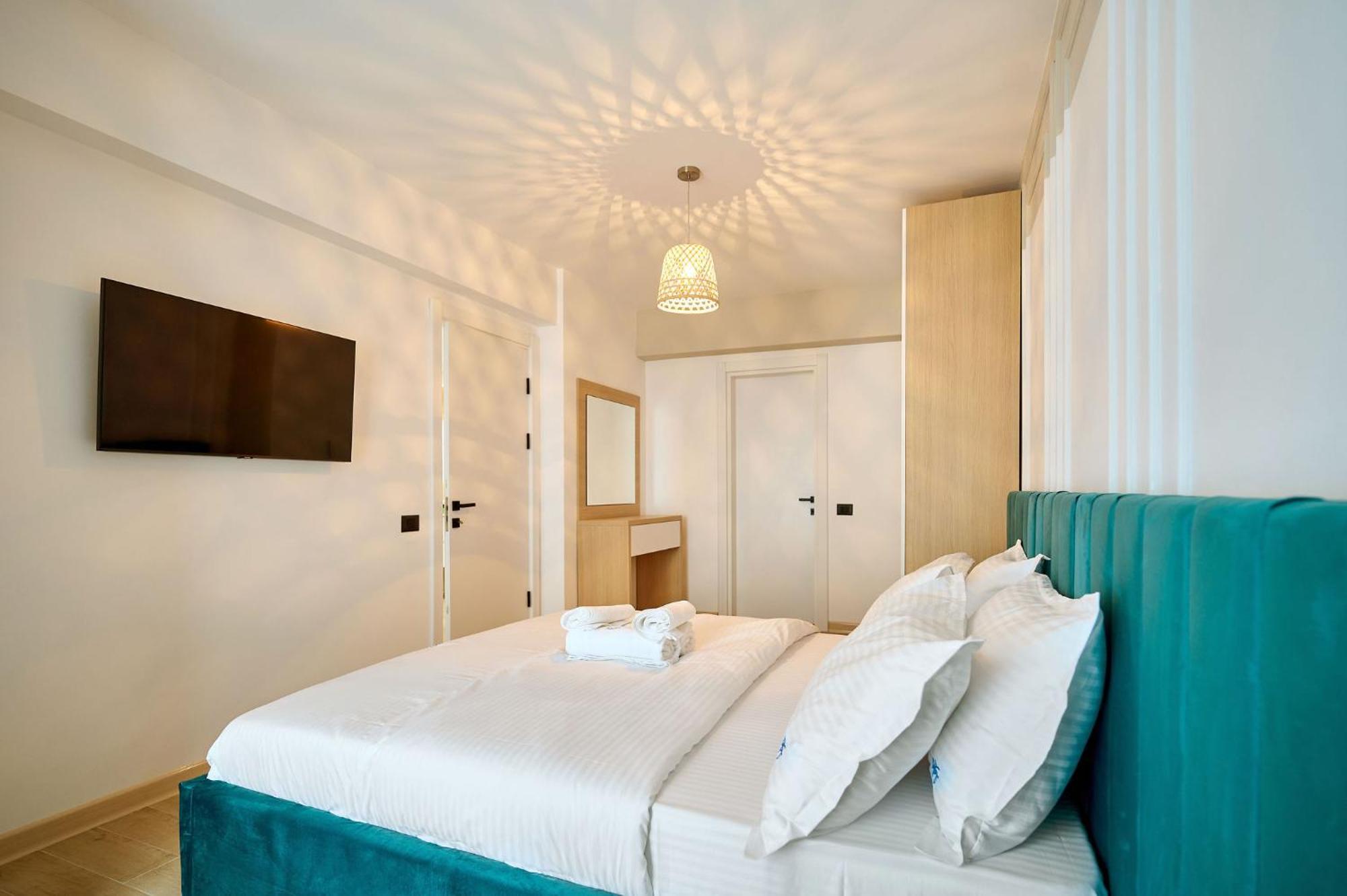 Summer Residence Apartment In Infinity Beach Resort - Parking Mamaia Bagian luar foto