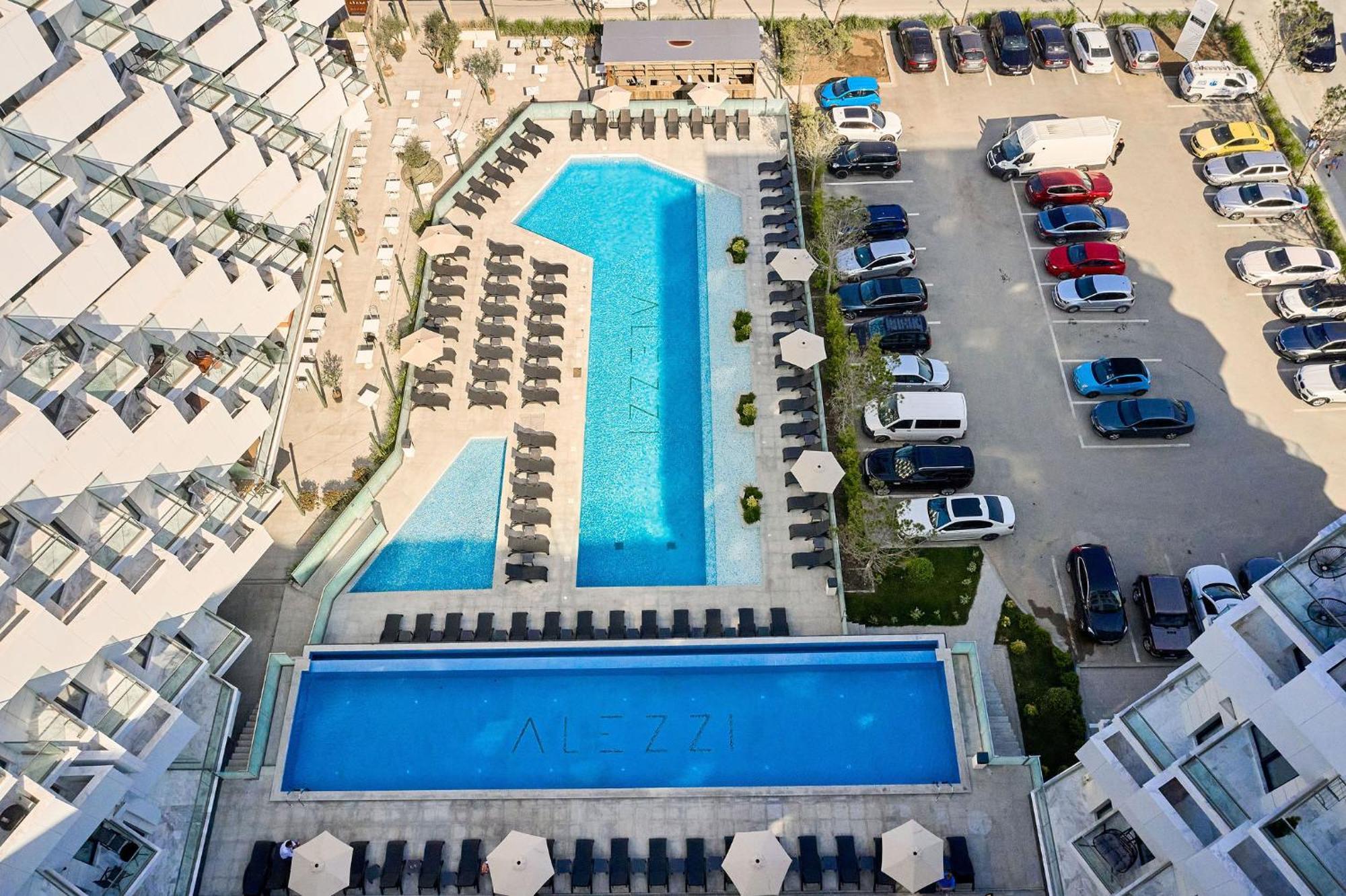 Summer Residence Apartment In Infinity Beach Resort - Parking Mamaia Bagian luar foto